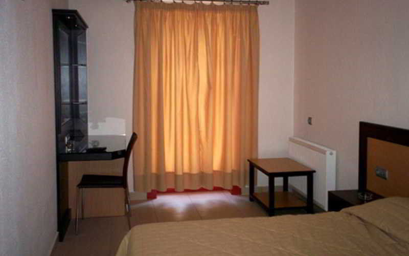 Aposperides Hotel Livadi  Екстериор снимка