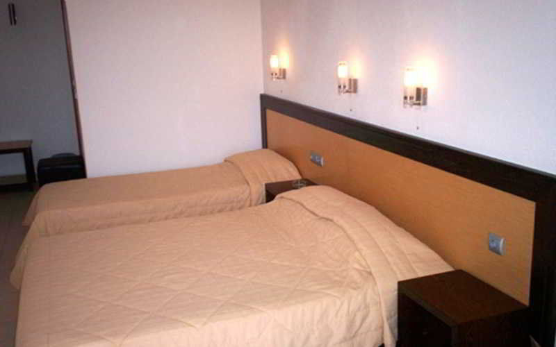 Aposperides Hotel Livadi  Екстериор снимка