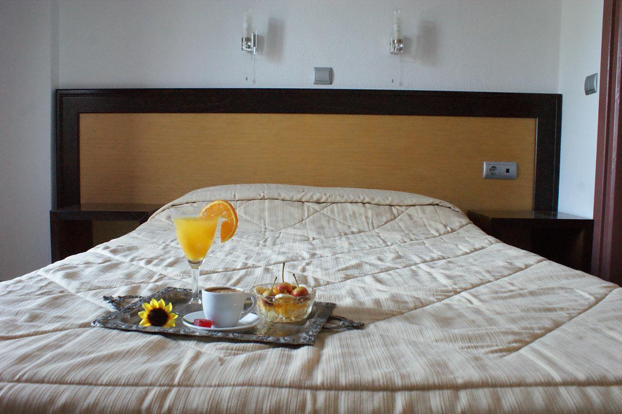 Aposperides Hotel Livadi  Екстериор снимка