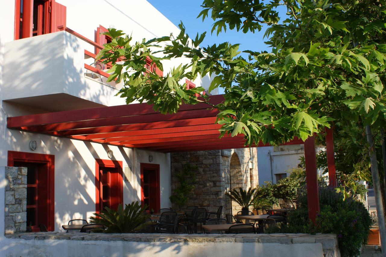 Aposperides Hotel Livadi  Екстериор снимка